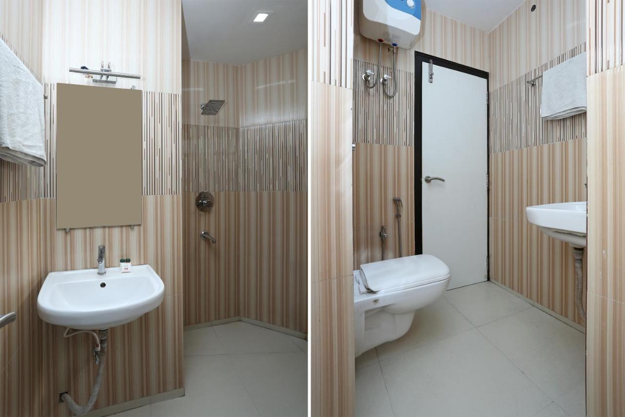 כלכותה Oyo 7790 Hotel Royal Height מראה חיצוני תמונה