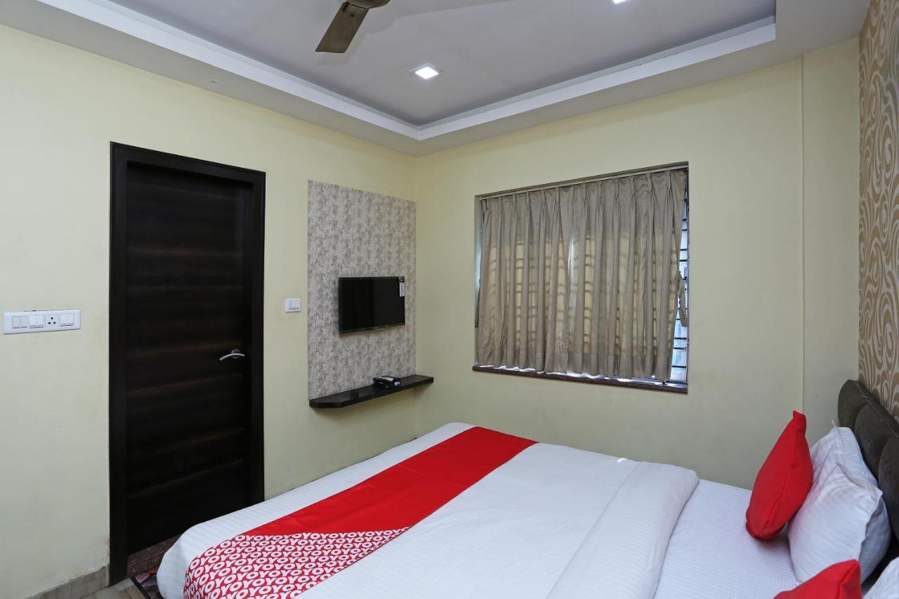 כלכותה Oyo 7790 Hotel Royal Height מראה חיצוני תמונה